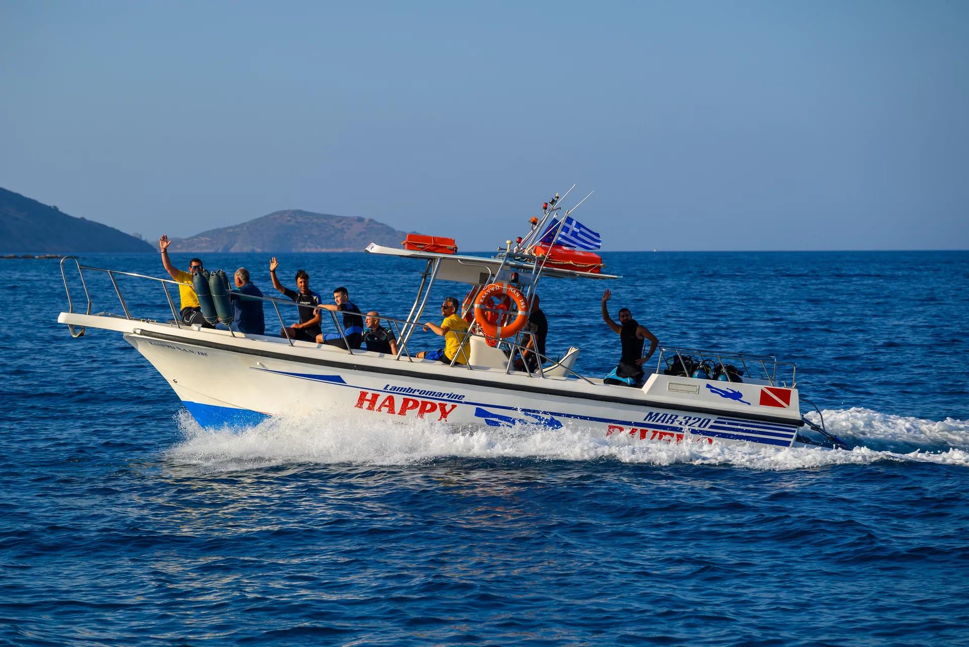 Cretas Happy Divers | Agios Nikolaos | PADI Dive Center