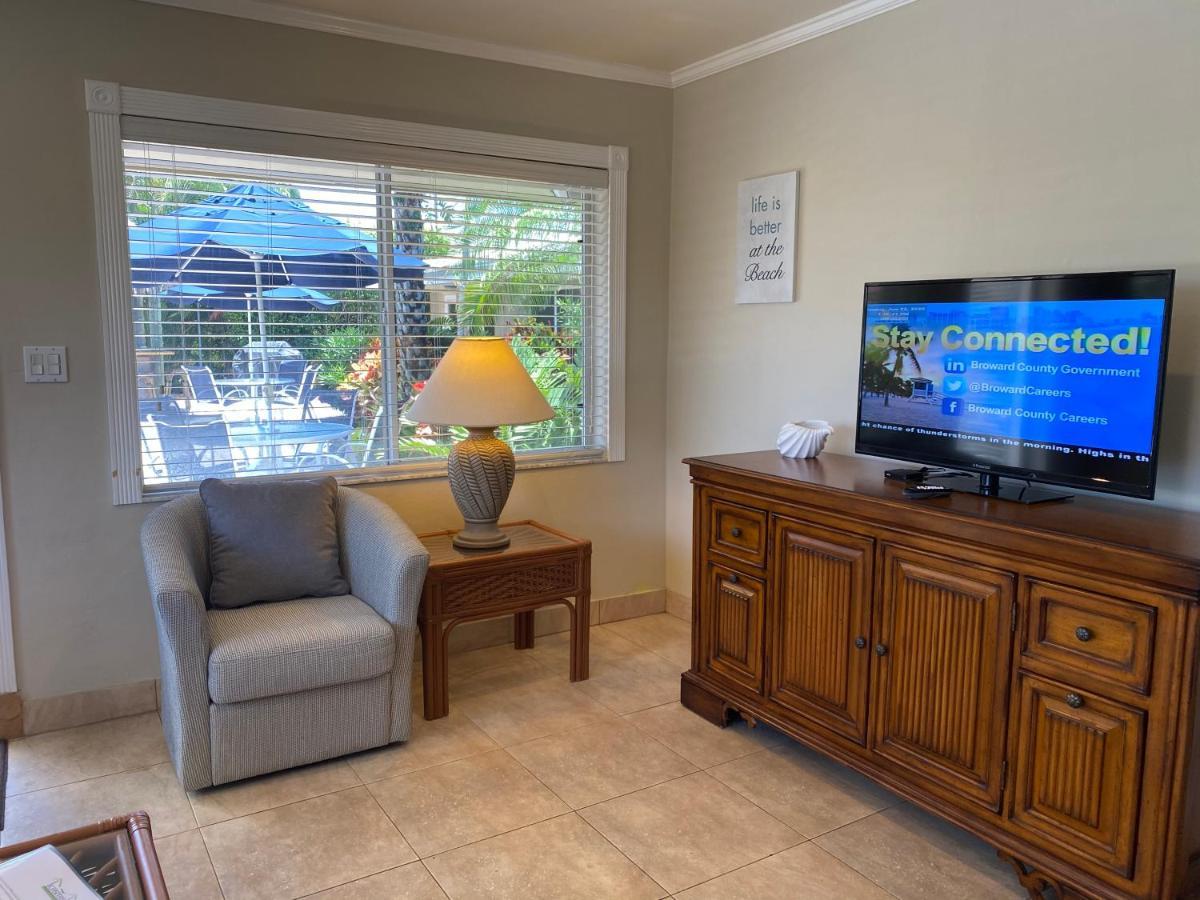 Queen One Bedroom Suite # 28