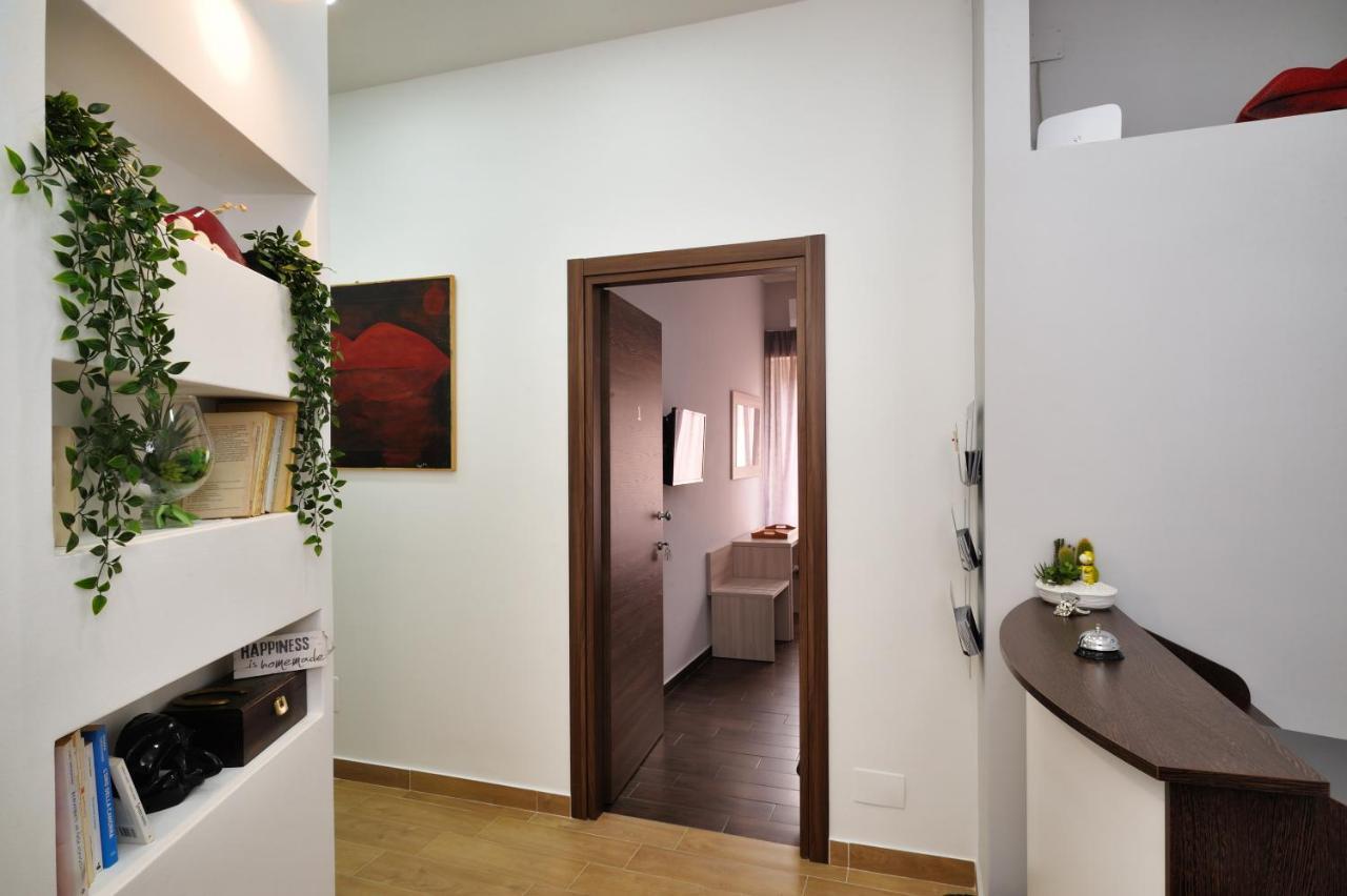 Quarto com Cama de Casal ou 2 de Solteiro e Banheiro Privativo