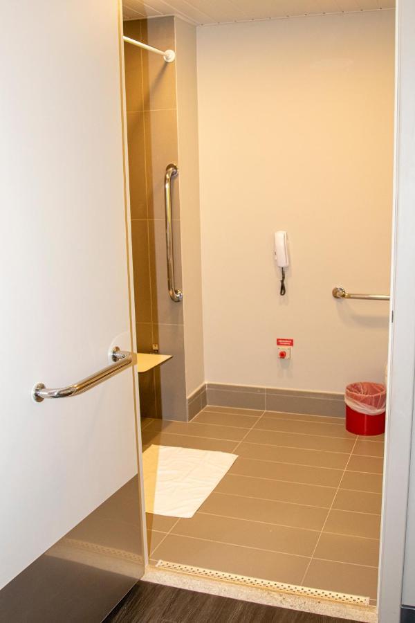 Standard Double Room Disability Access