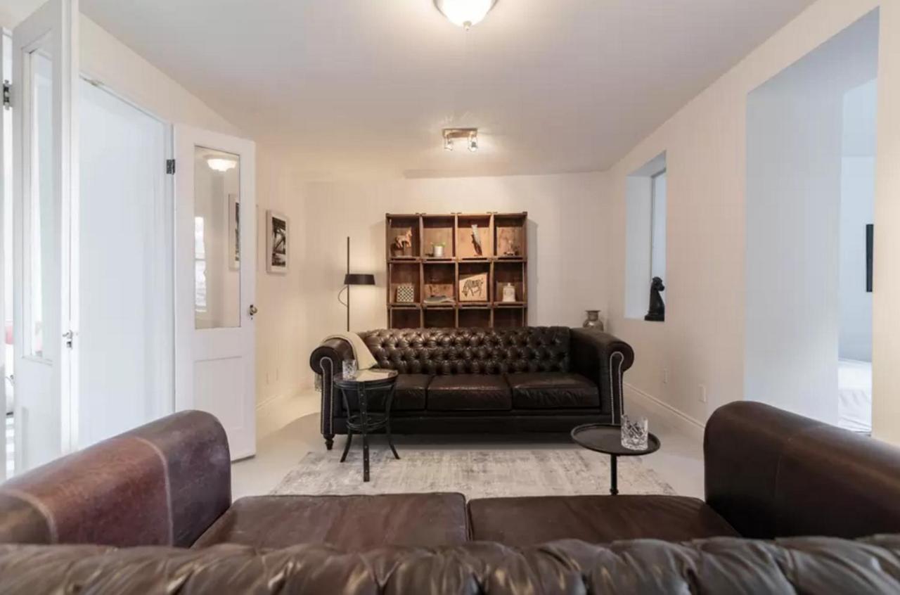 Queen Suite
