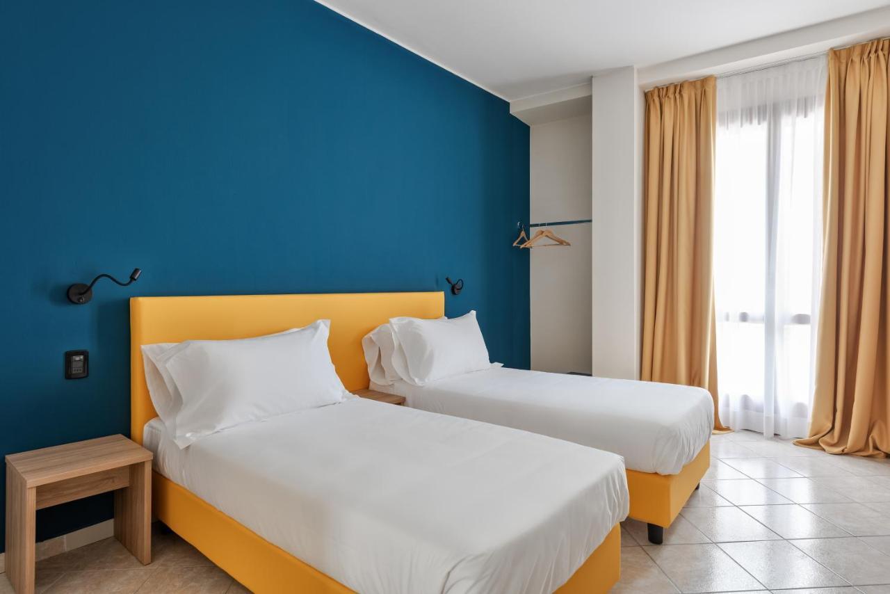 Double or Twin Room,1152272886:JPEG
