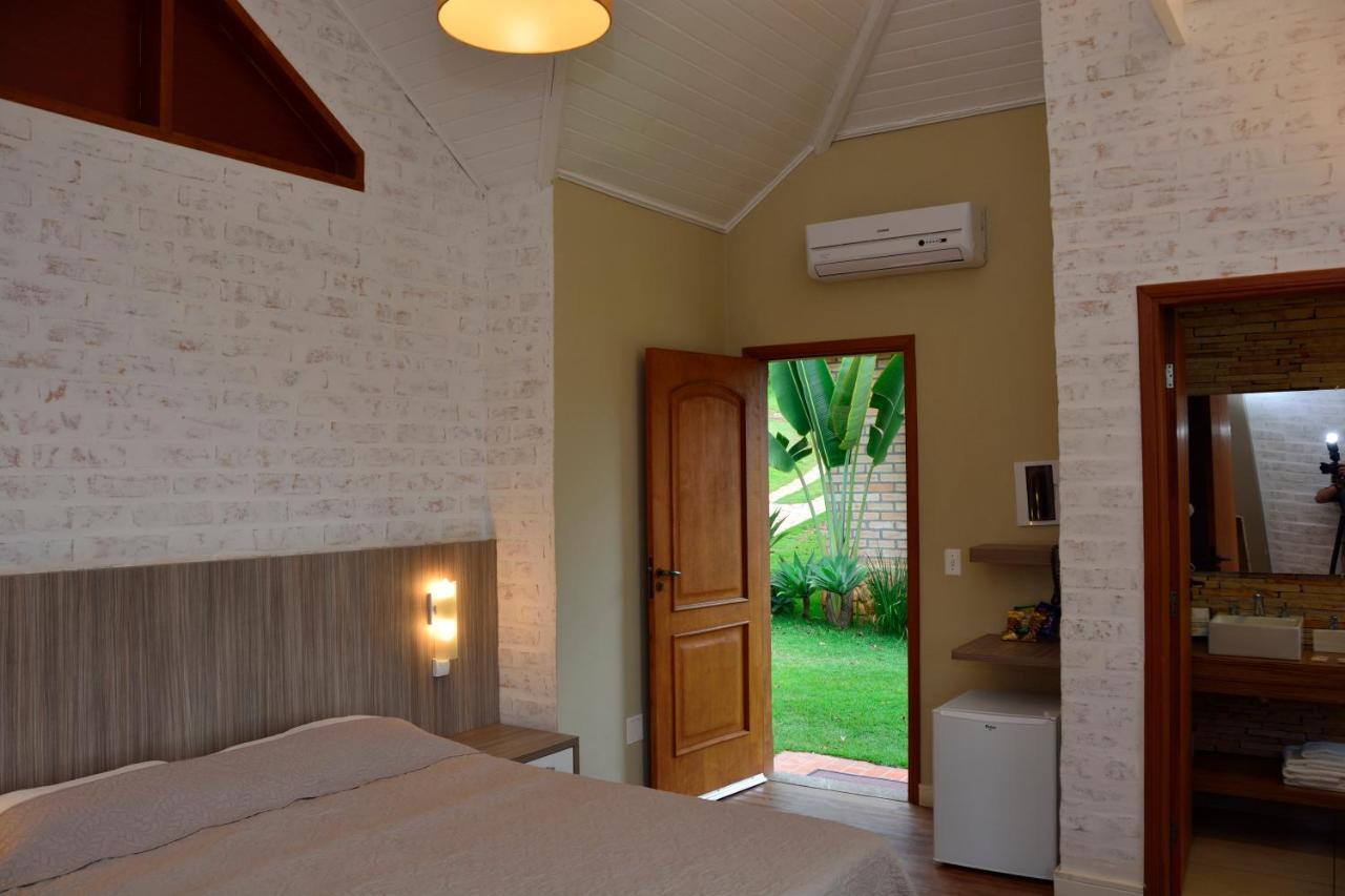 Deluxe Family Room Air Conditioning