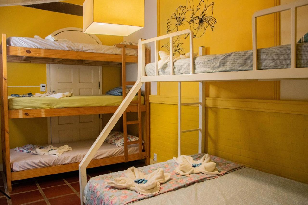 Quarto Duplo com Banheiro Privativo