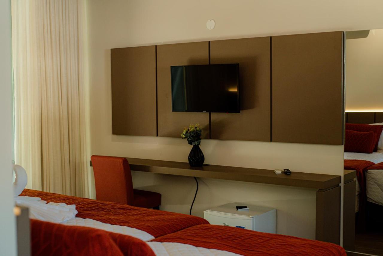 Queen Suite with Spa Bath,1166555333:JPEG