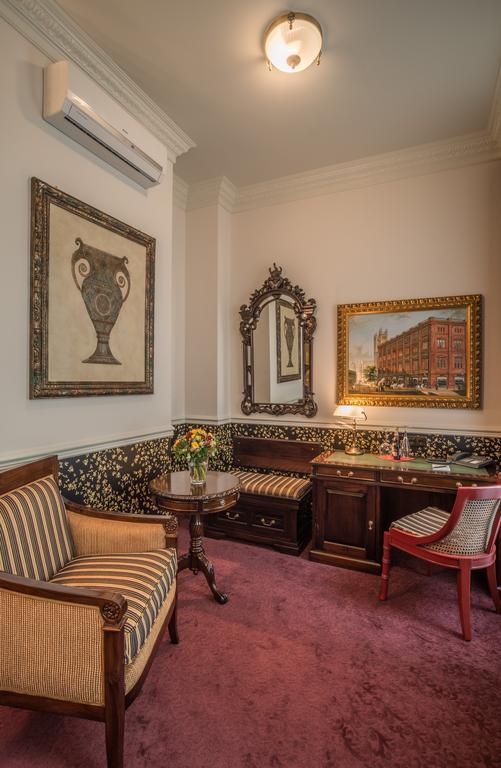 Chambre de Luxe Double ou Lits Jumeaux avec Baignoire Spa
