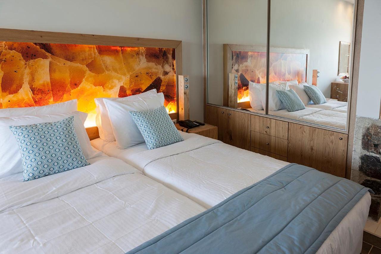 Double or Twin Room Garden View