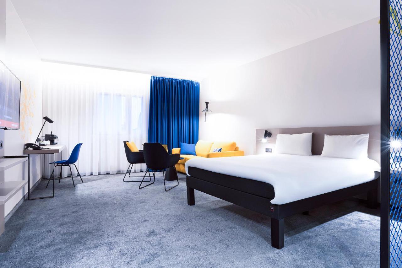 Premium Family Room,1188699262:JPEG