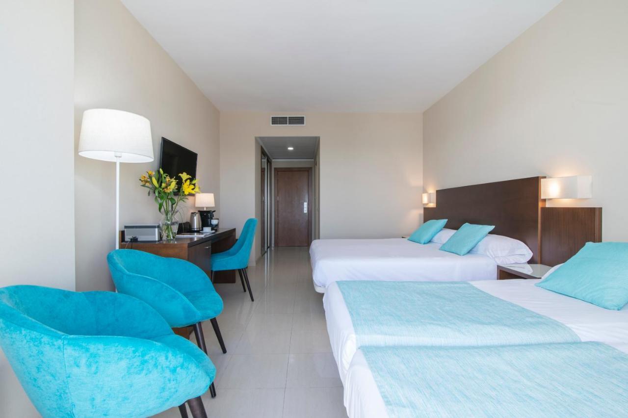 Quadruple Room With Sea View Spacious Terrace