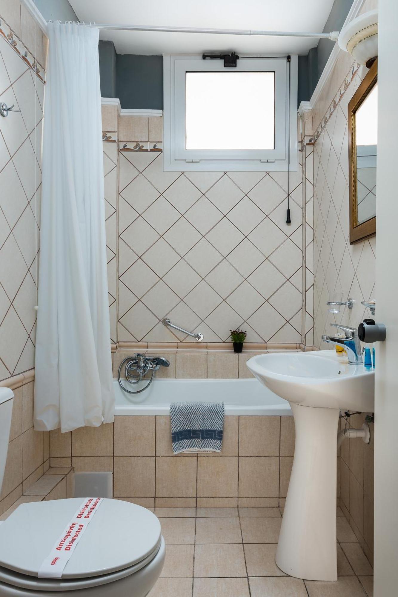 Economy Single Room,1273179712:JPEG