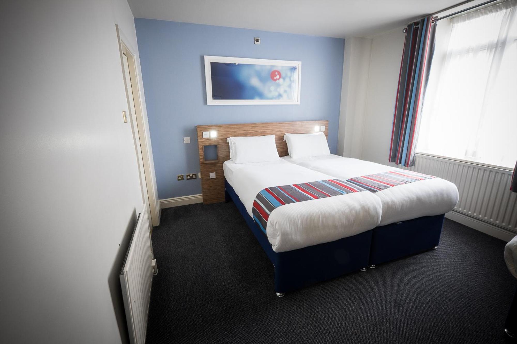 Twin Room Only