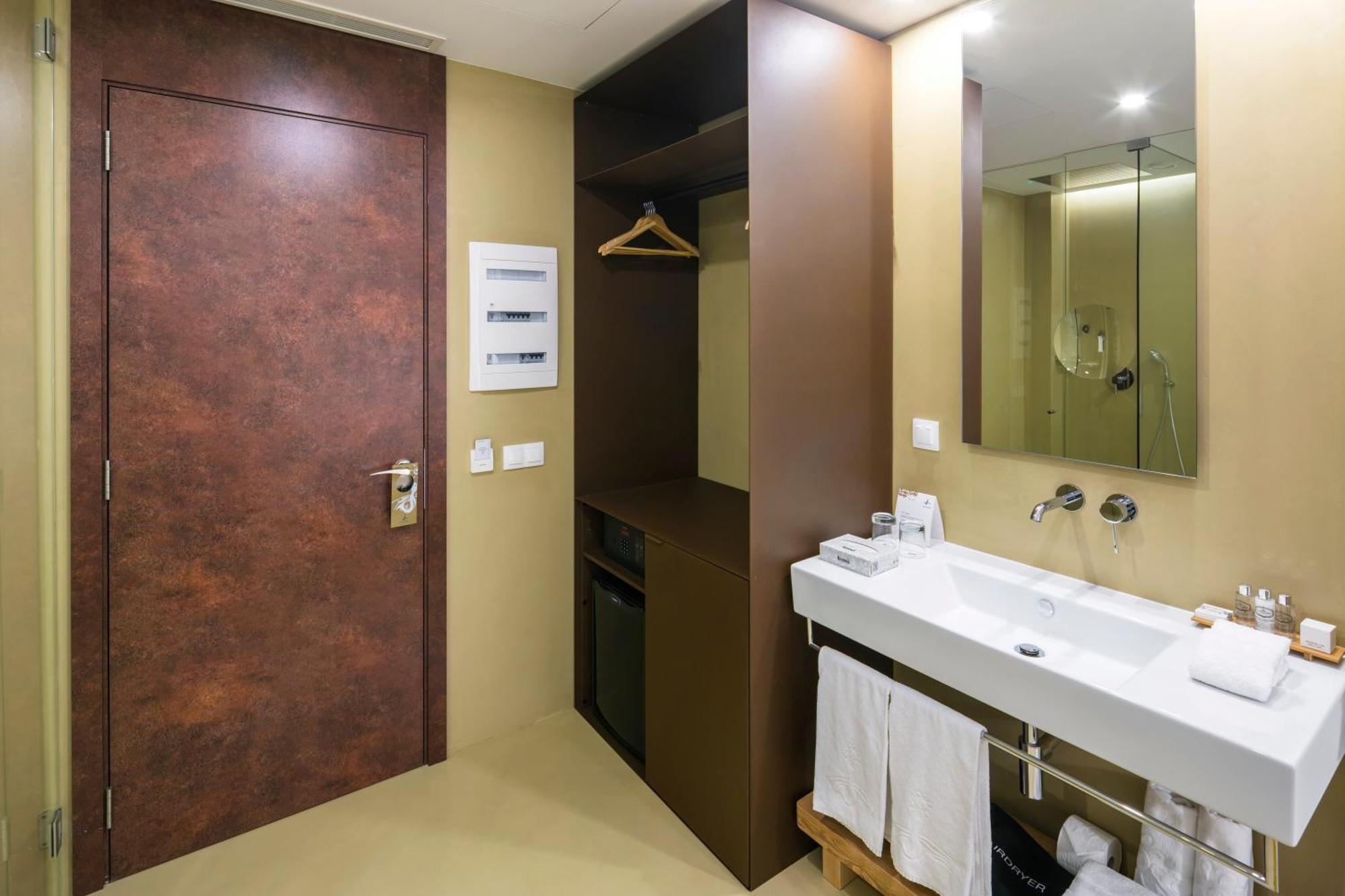Double or Twin Room City View