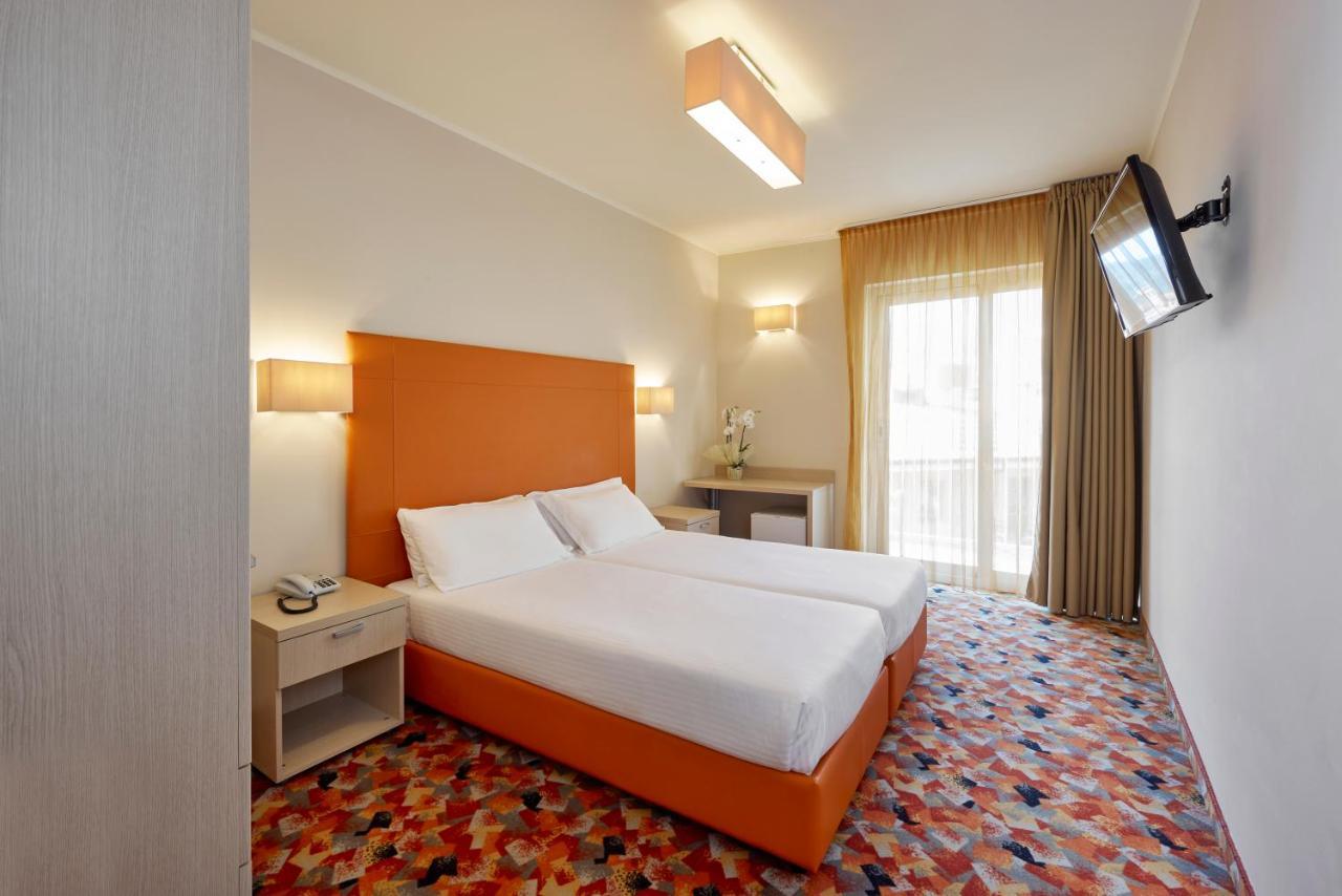 Superior Double or Twin Room,1756522640:JPEG