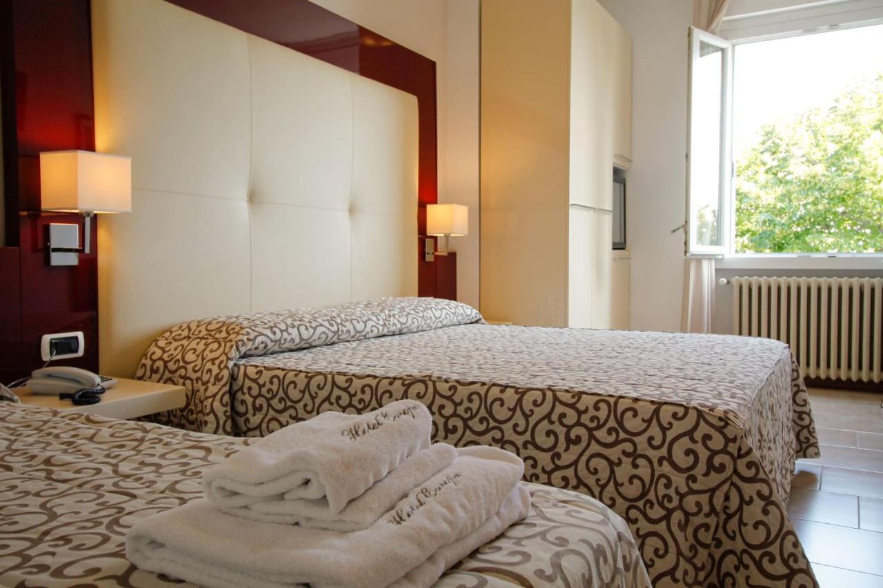 Triple Room Lake View