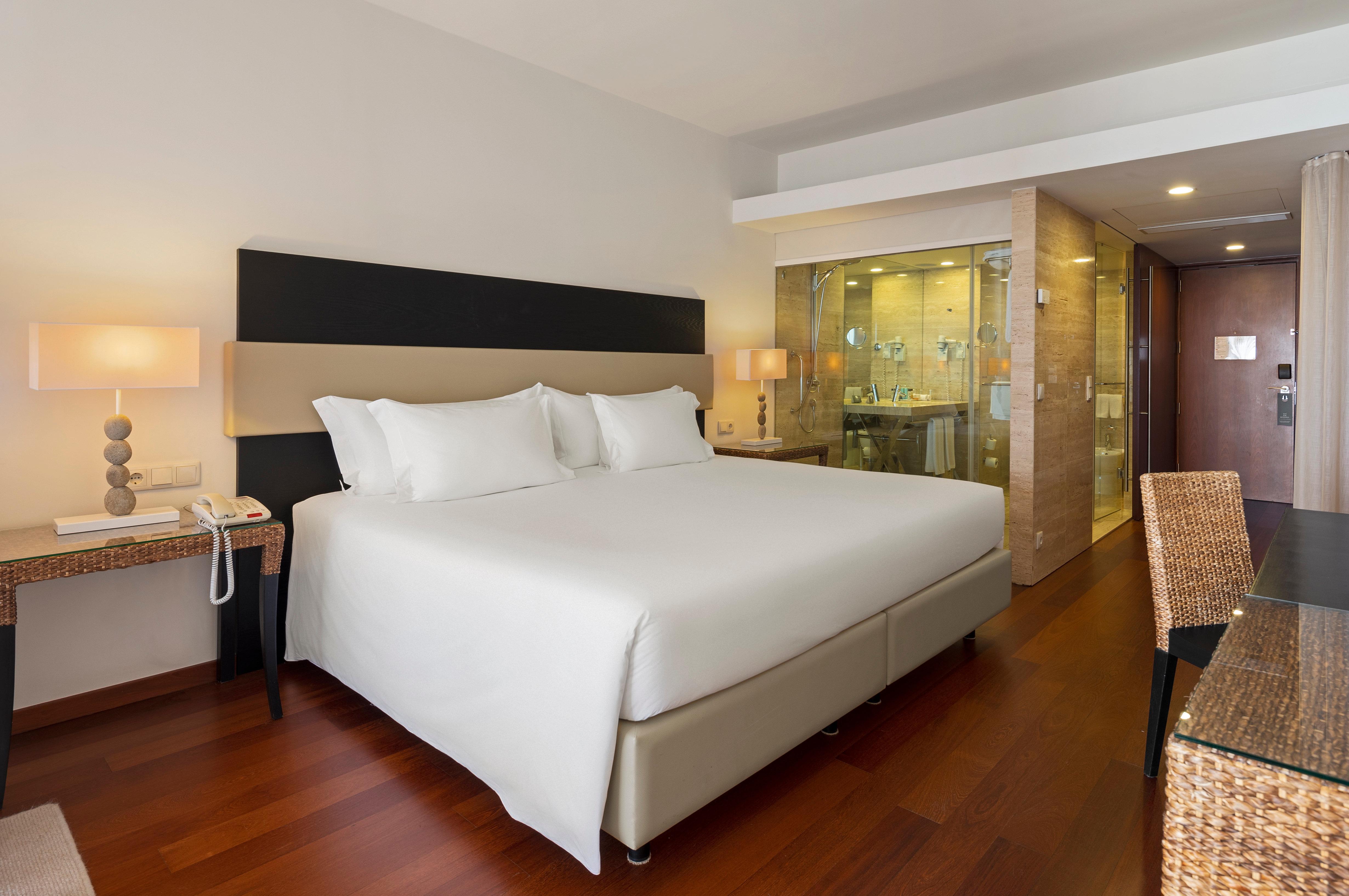 Standard Double or Twin Room Vilamoura Side Sea View Low Floor