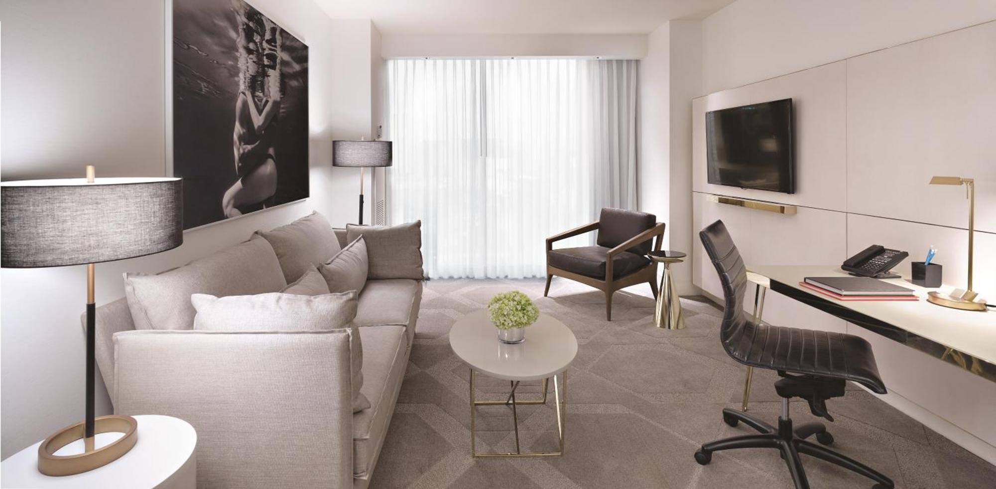 W Premier King Suite