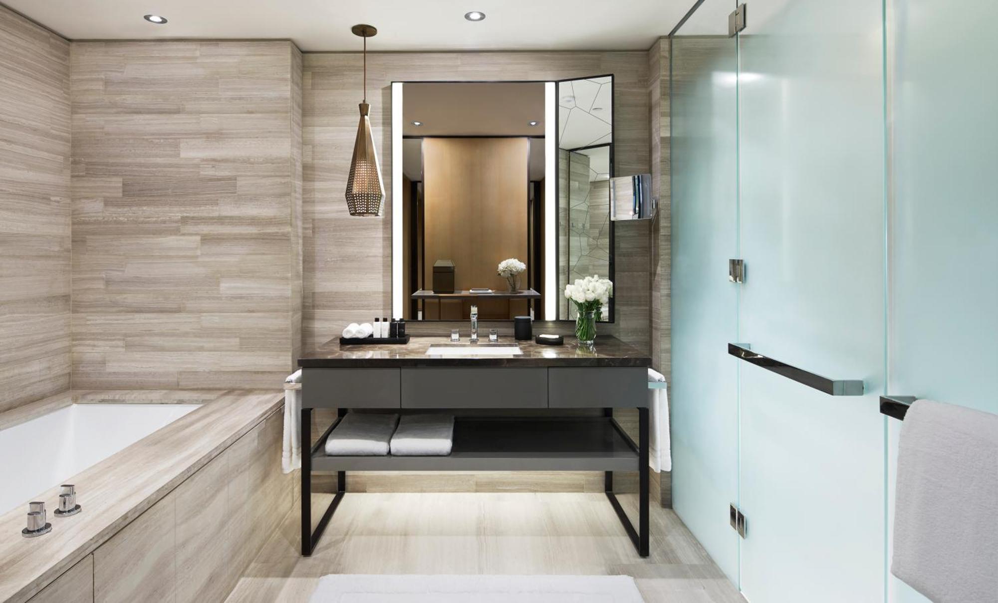 Executive Cityscape Suite,1607702323:JPEG