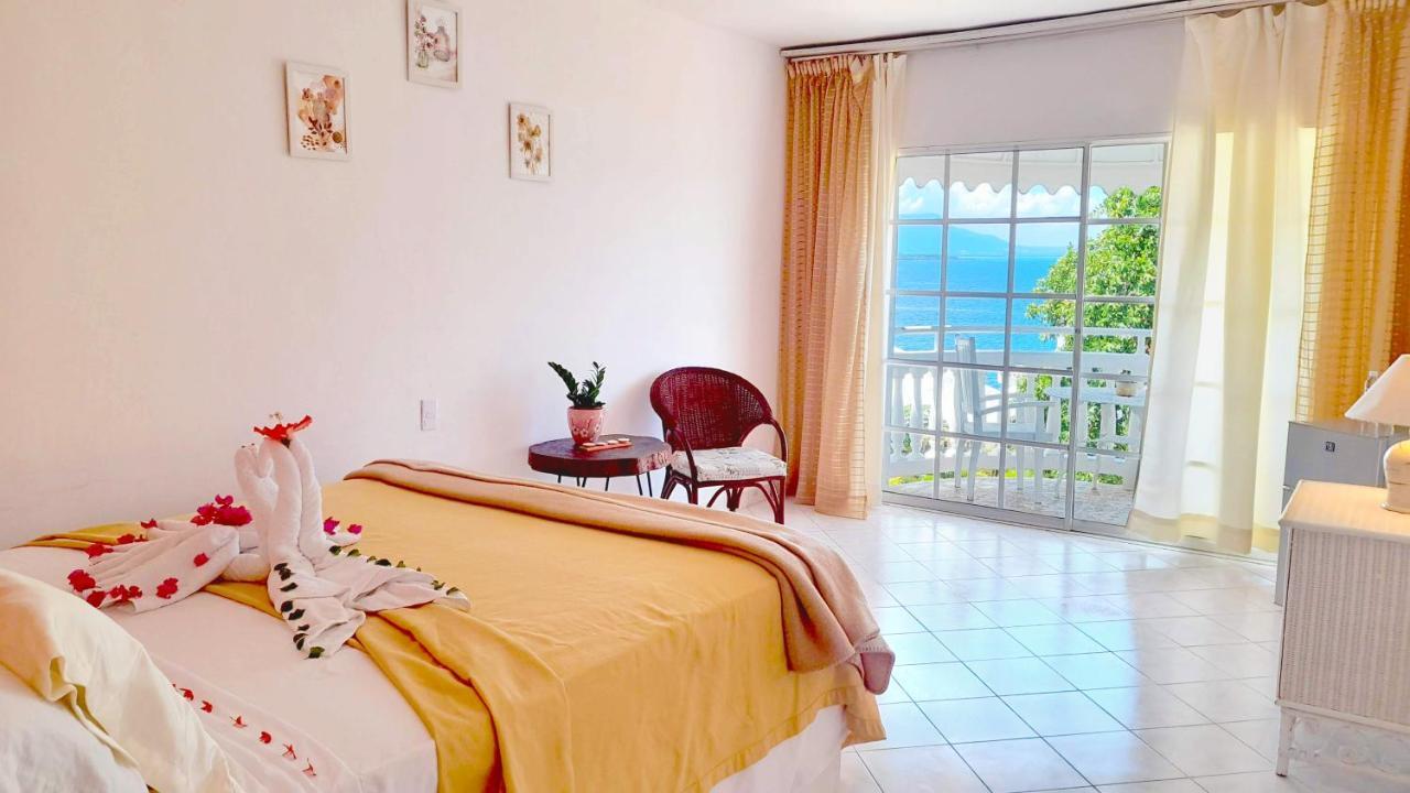 Deluxe Double Room Balcony Sea View,1294346530:JPEG