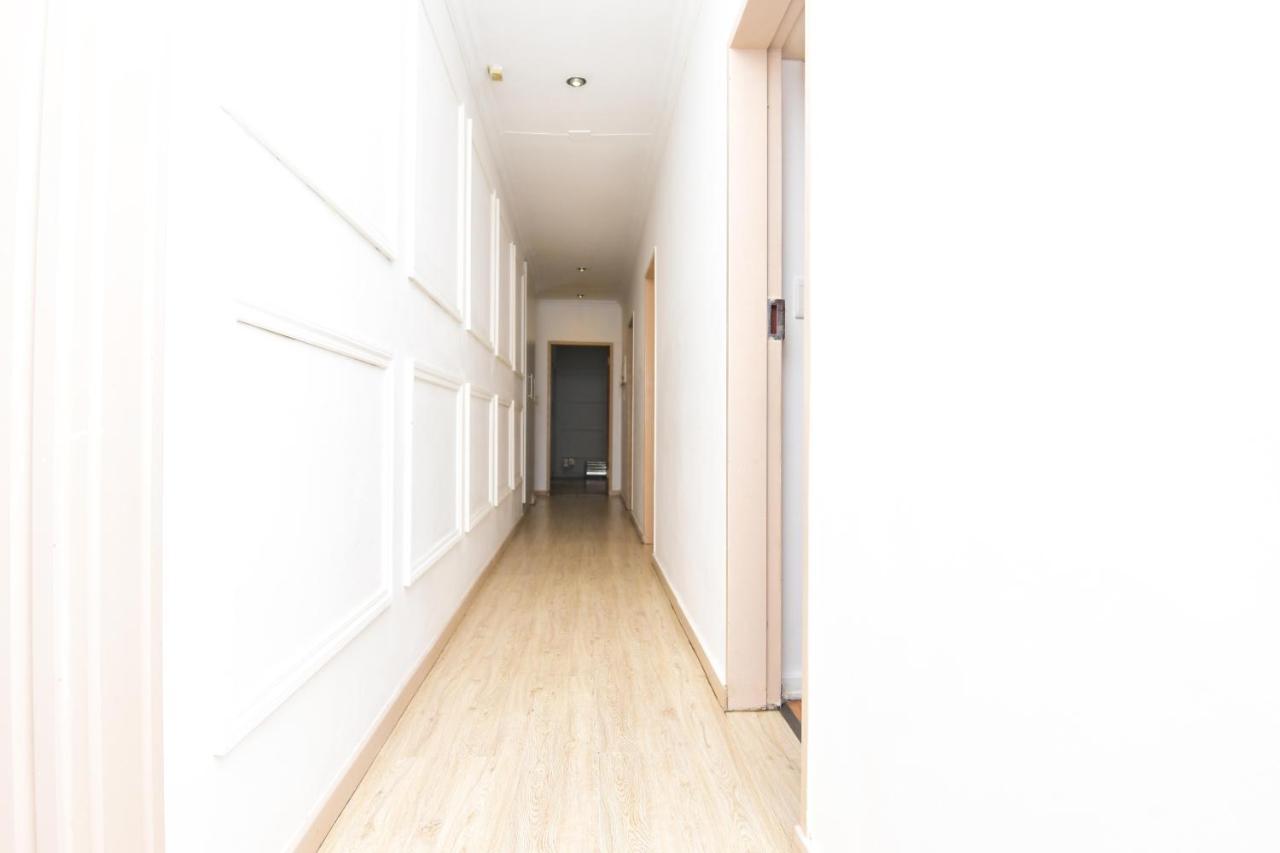 Villa,1315378837:JPEG