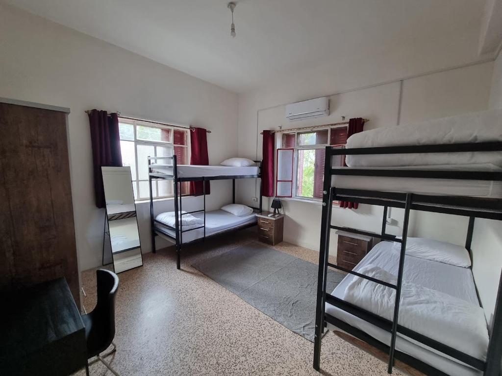 Economy Quadruple Room