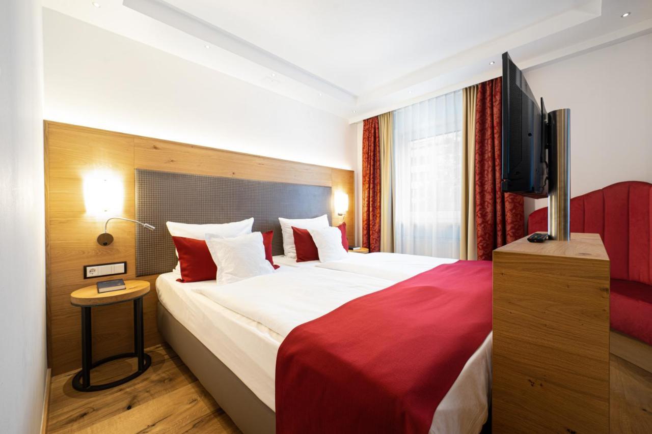 Junior Suite con Vista Strada