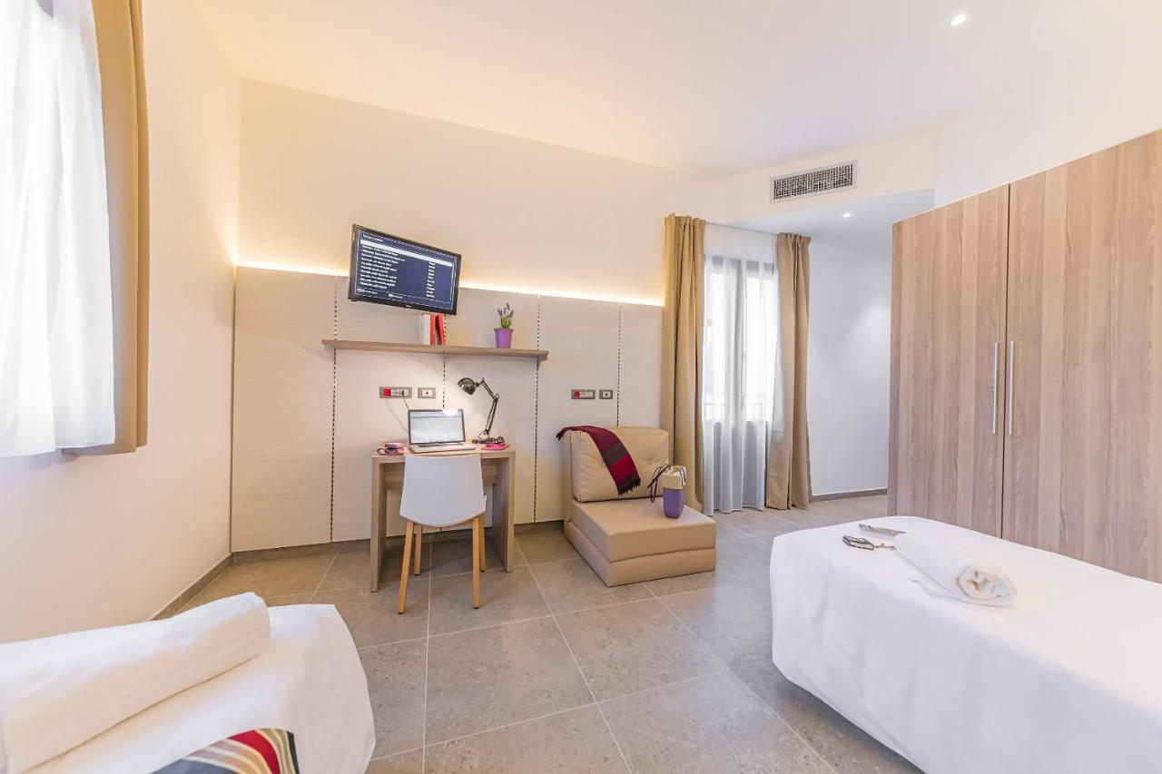 Deluxe Double or Twin Room Balcony