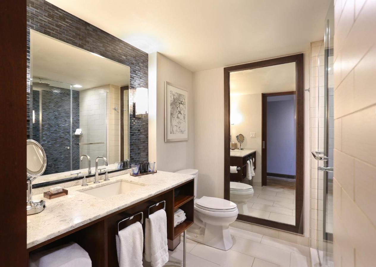 Junior King Suite Midtown View,1769533336:JPEG