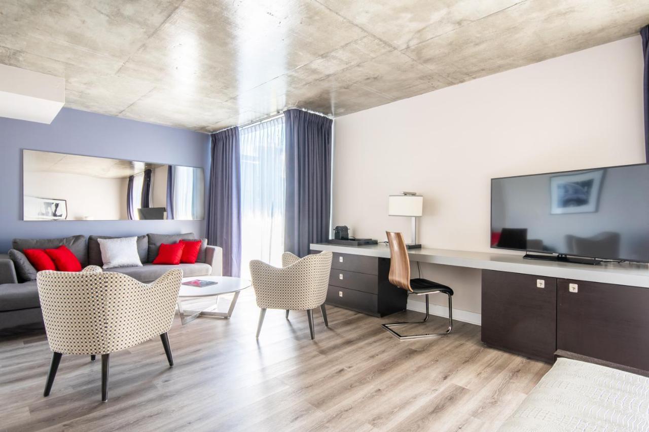 Junior Suite,1341132773:JPEG