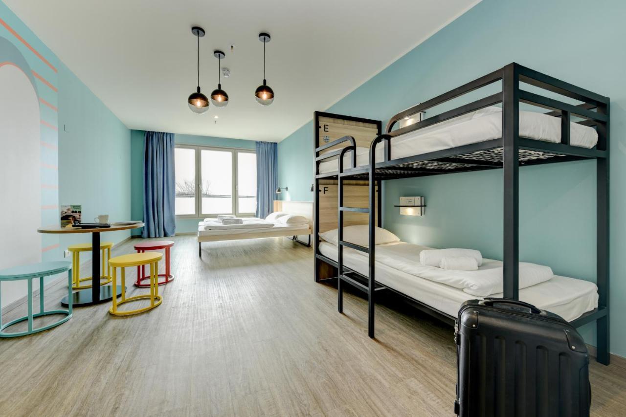 Quadruple Room,1363532564:JPEG