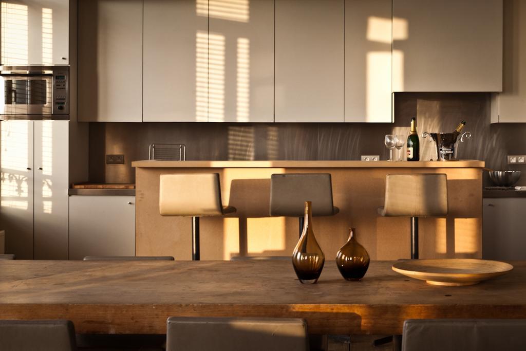 Two-Bedroom Apartment,152382688:JPEG