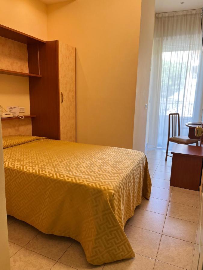 Standard Single Room,1397152151:JPEG