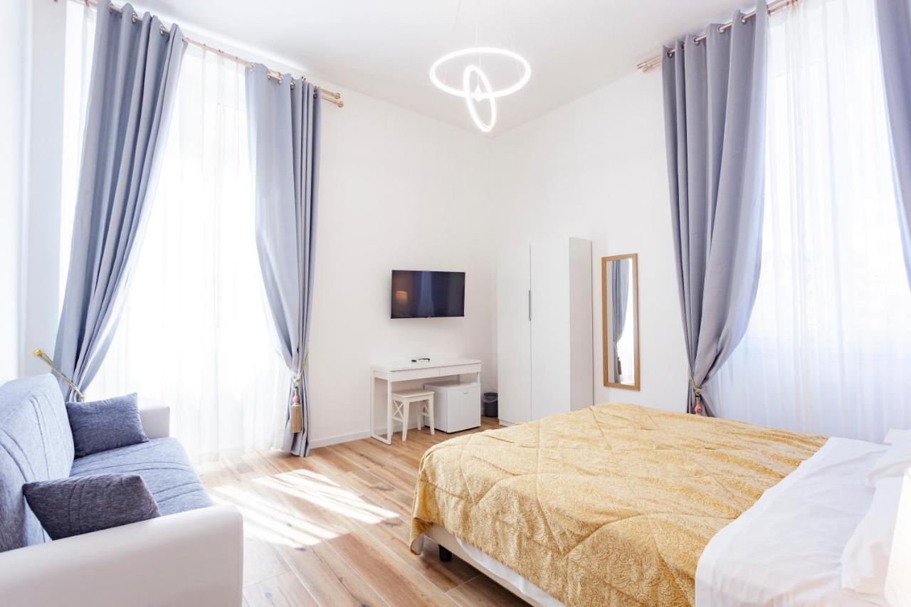 Deluxe Double or Twin Room City View