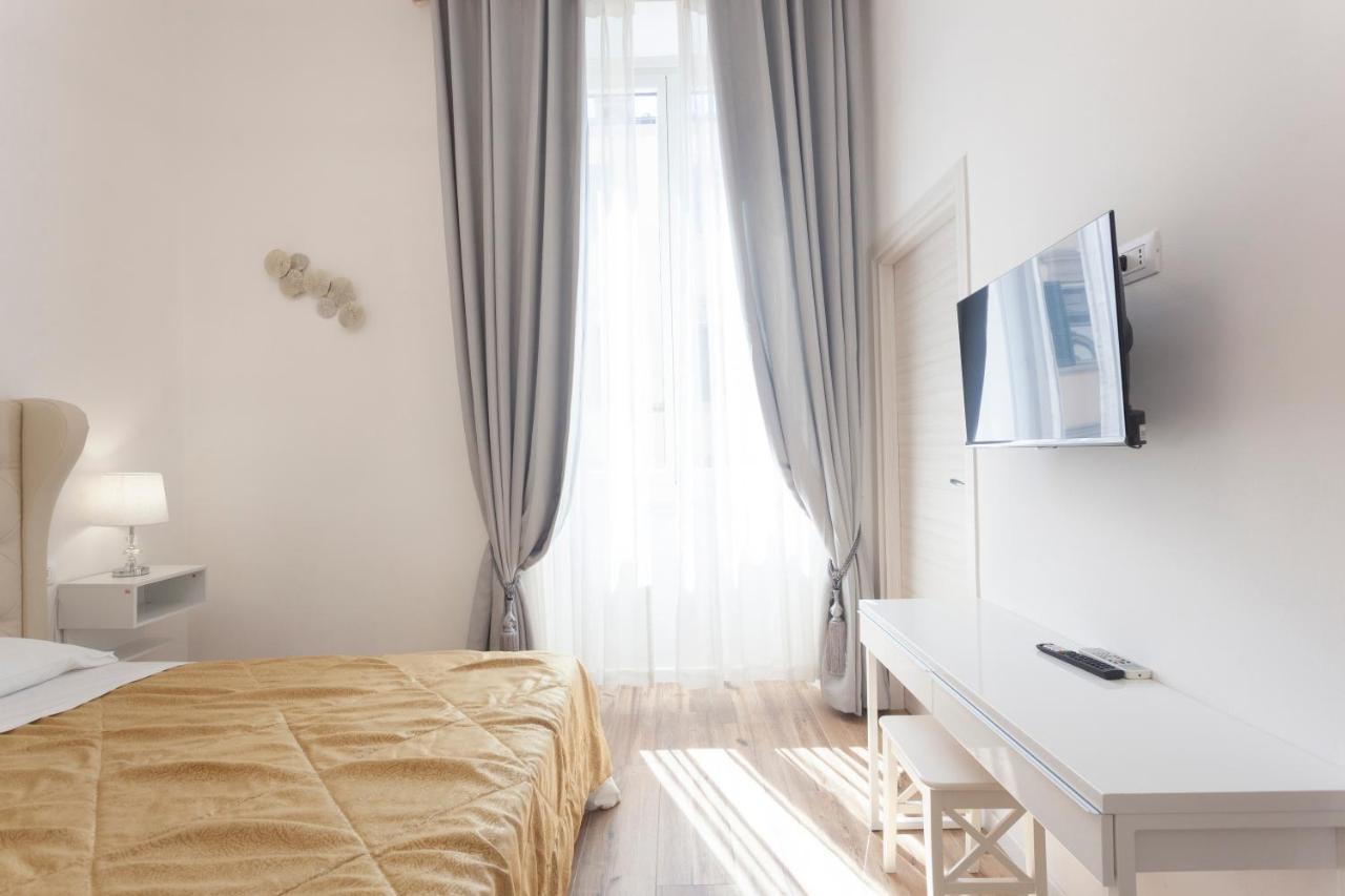 Deluxe Double or Twin Room City View