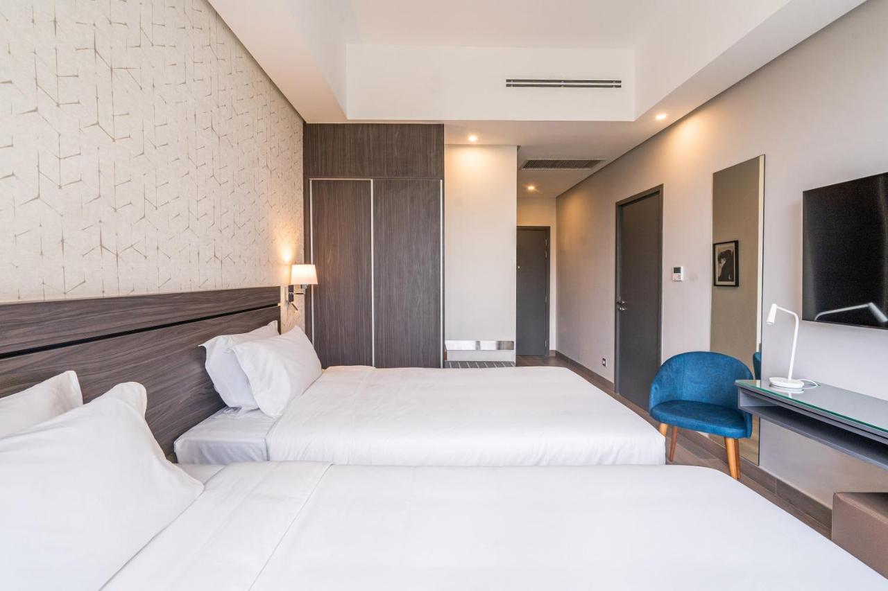 Premier 2 Doubles, High Floor,1739709841:JPEG