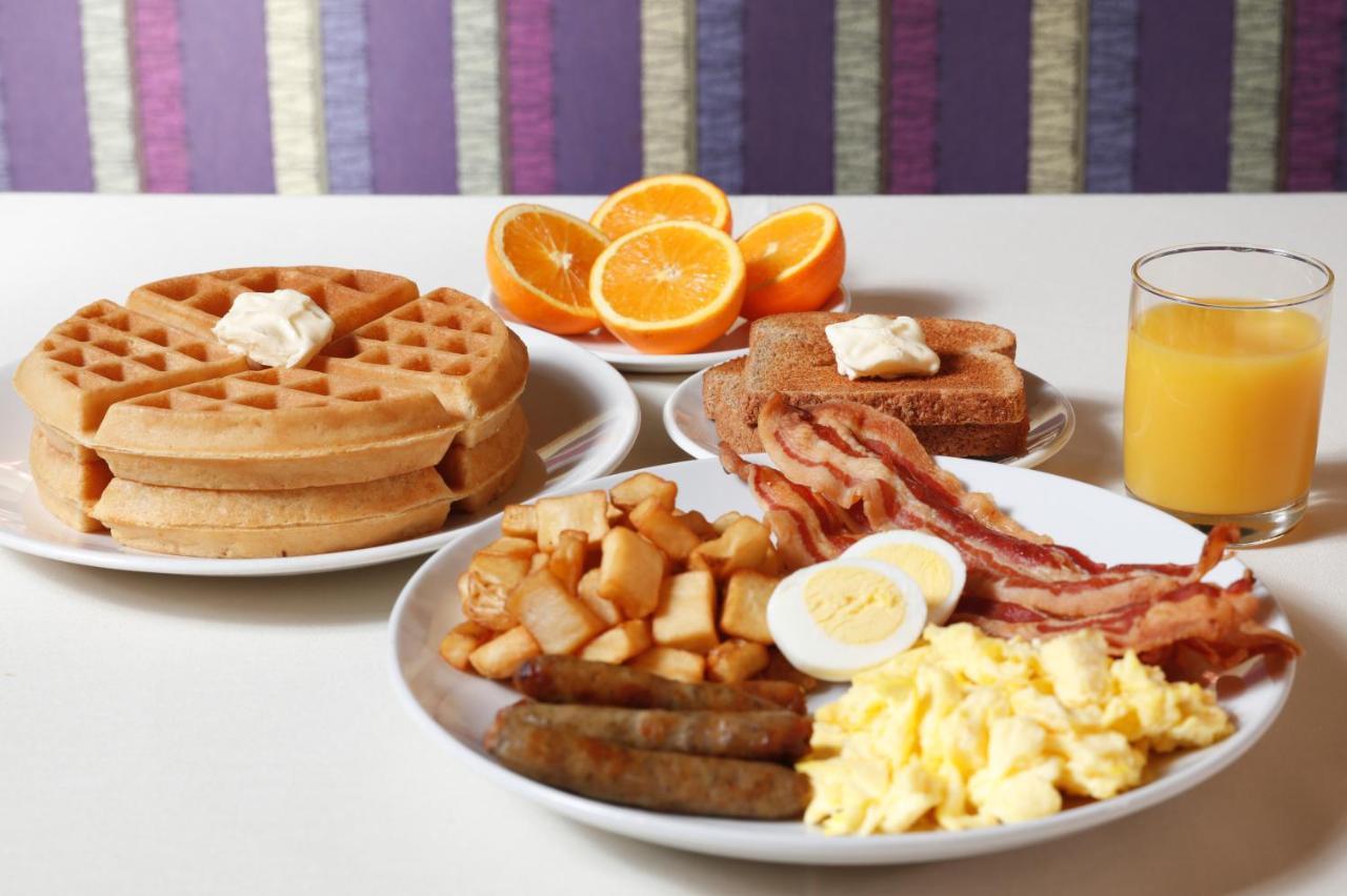 King Room,1703561268:JPEG