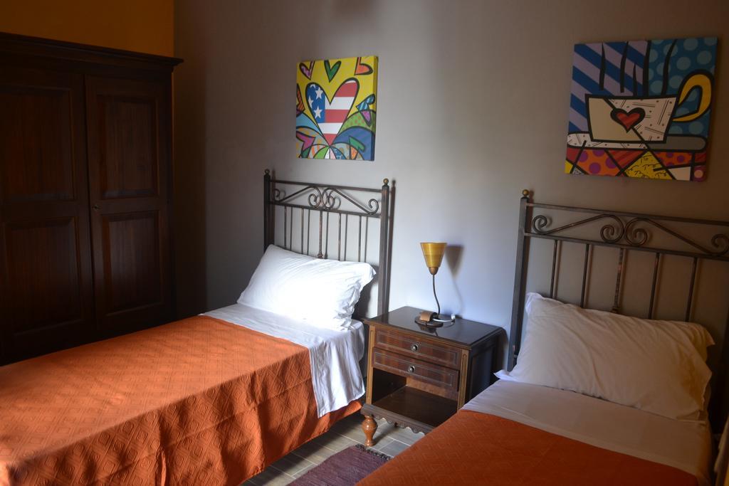 Triple Room with Private Bathroom,142494444:JPEG