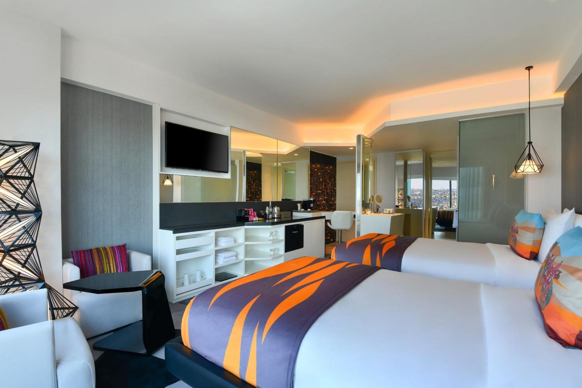 Deluxe Guest Room City View 2 Twin Beds High Floor 20th floor above,1622892165:JPEG