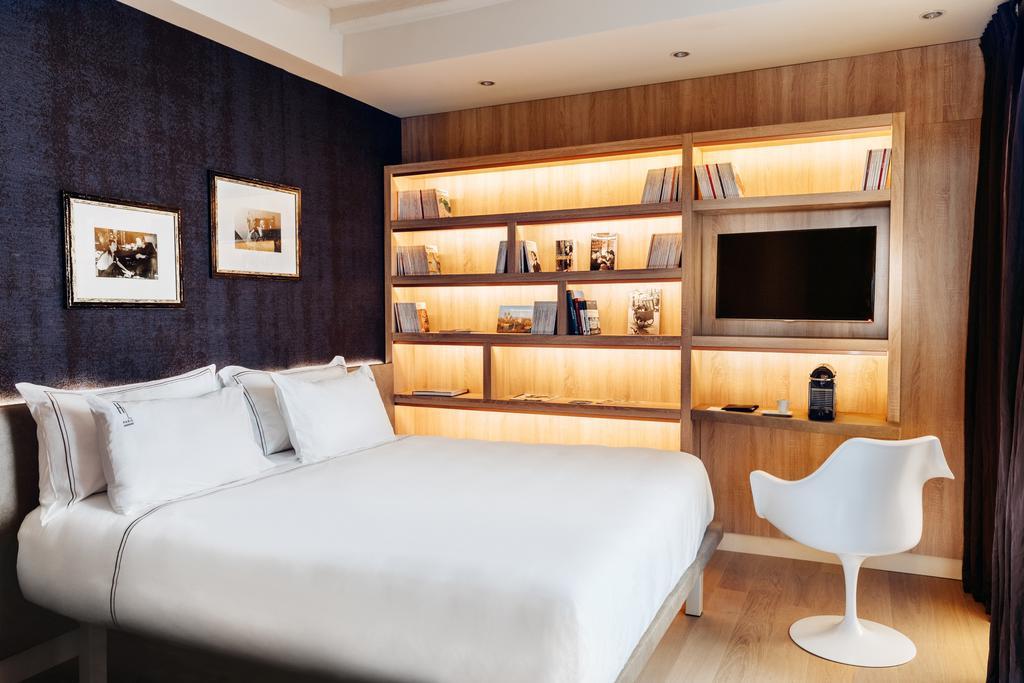 Quarto Duplo Deluxe