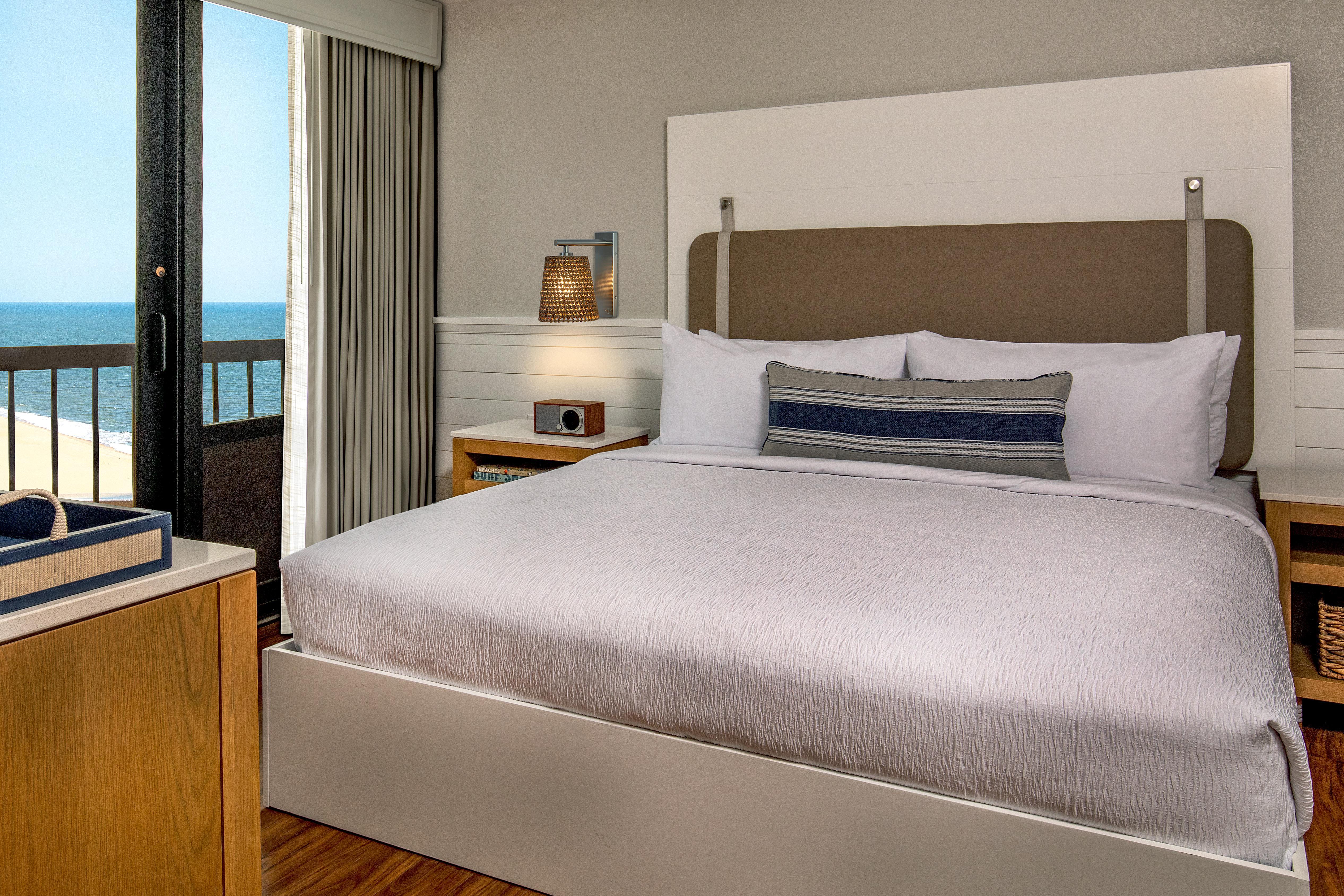 King Room with Sofa Bed and Ocean View - Oceanside