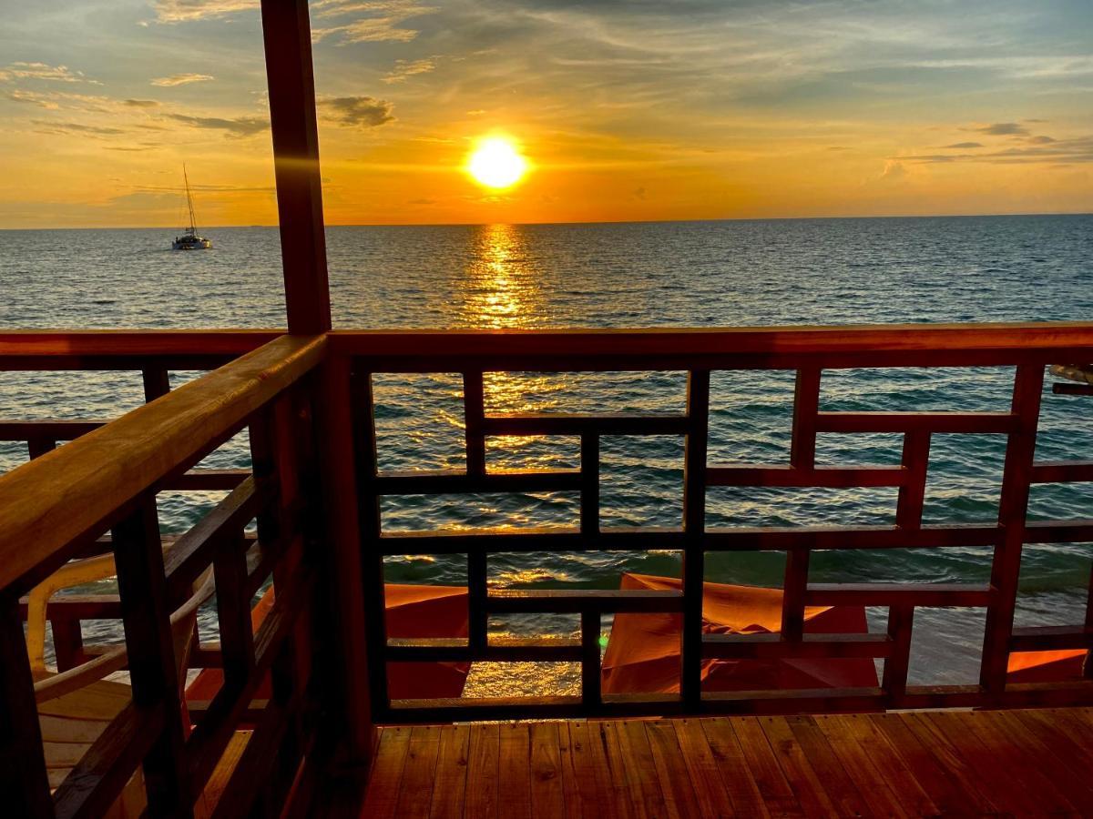 Chambre Double Deluxe avec Balcon - Vue sur Mer