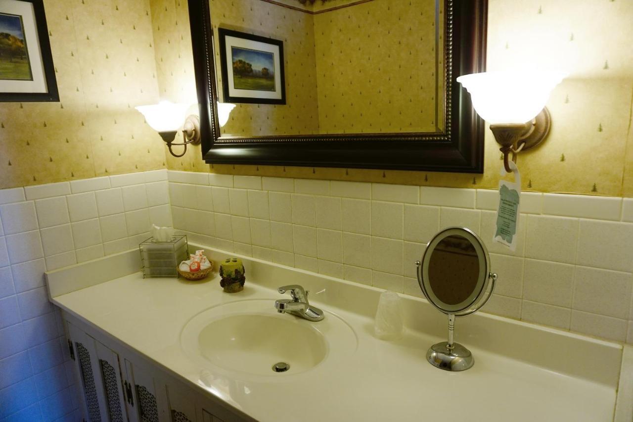 Premium King Room with Kitchenette,1487426578:JPEG