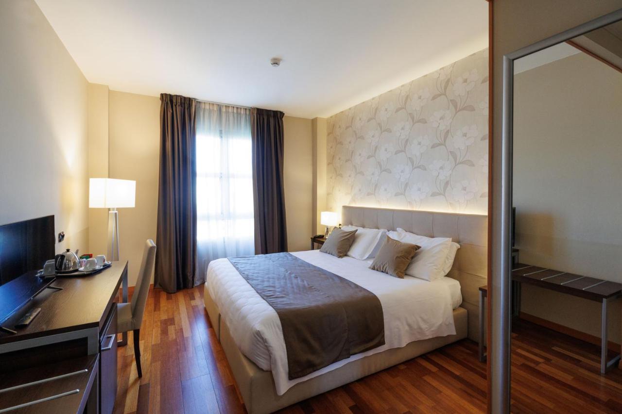 Double Room or Twin Room,1498621924:JPEG