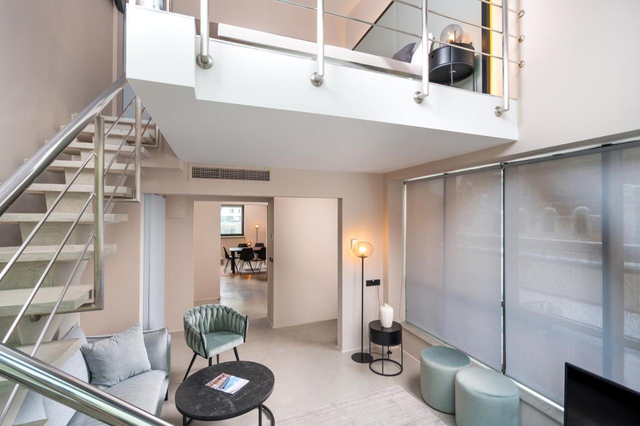 Apartment Terrace,1498732213:JPEG
