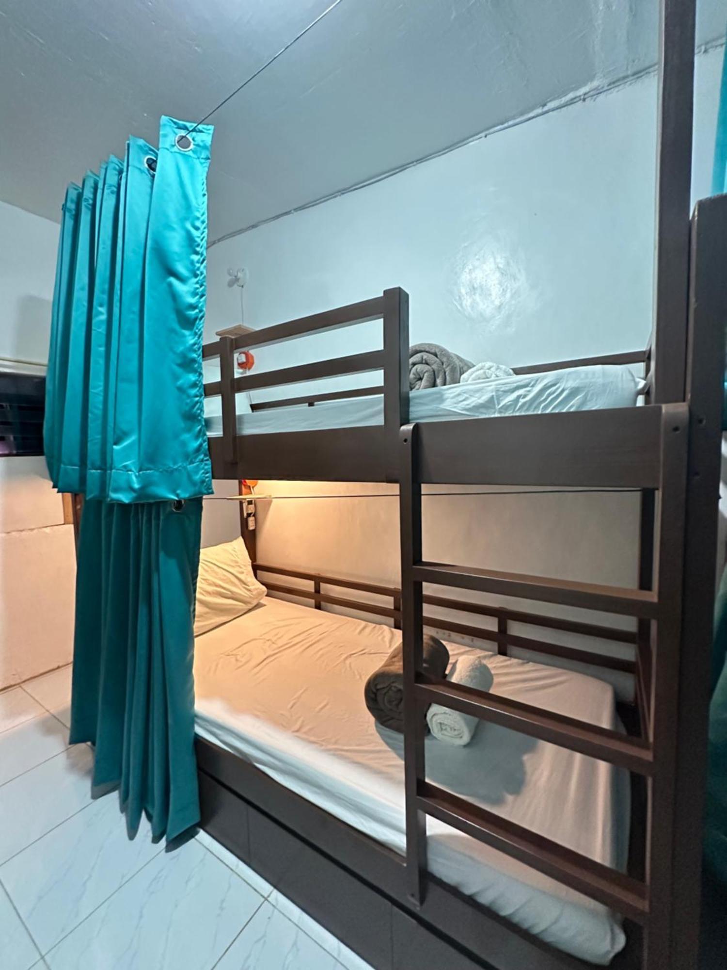 Bed 4-Bed Dormitory Room,1499164867:JPEG