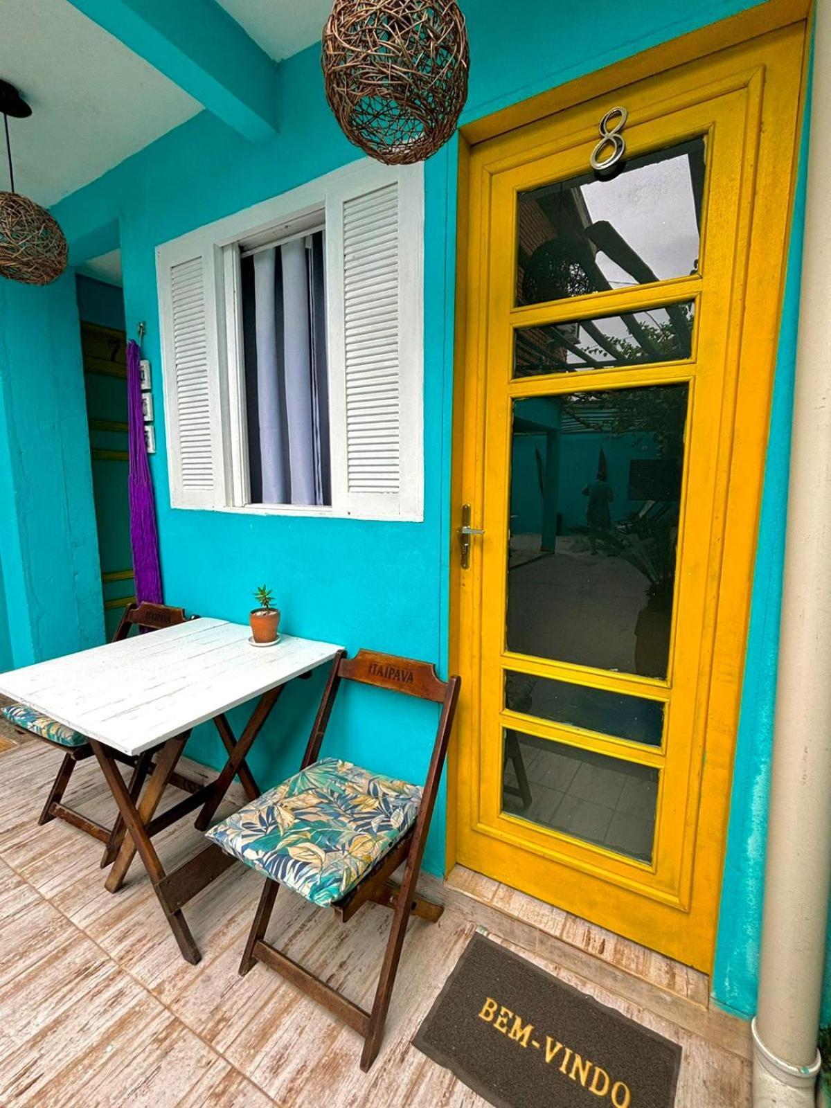 Quarto Triplo com Varanda