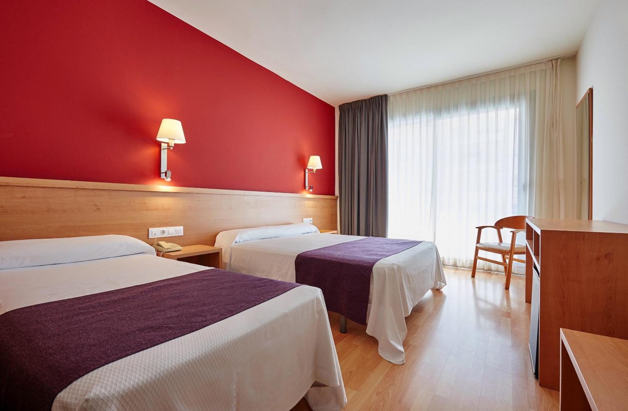 Double Room with Extra Bed (2 adults + 2 children)