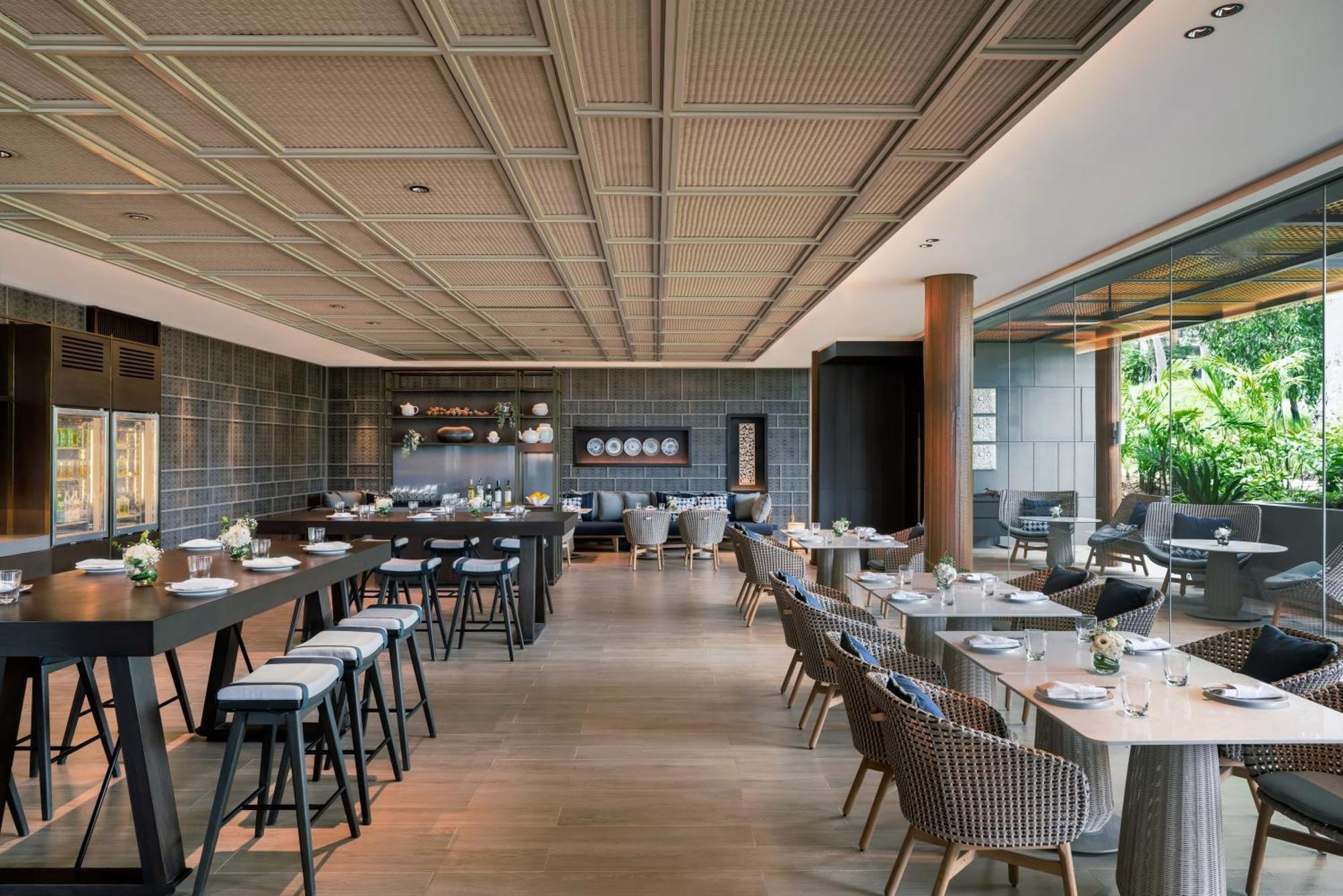 King Room with Ocean View - Club Access,1539156661:JPEG