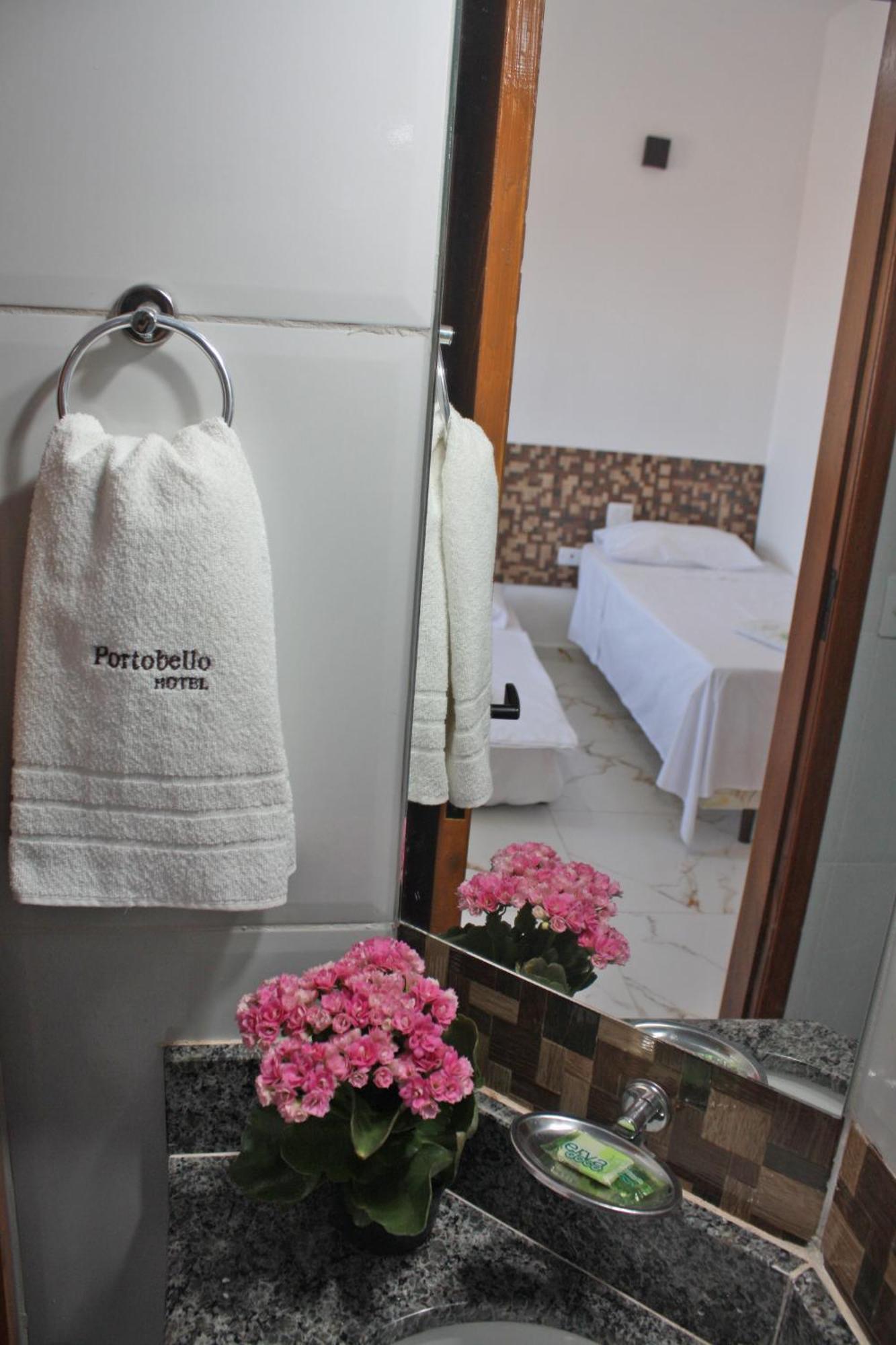 Economy Triple Room