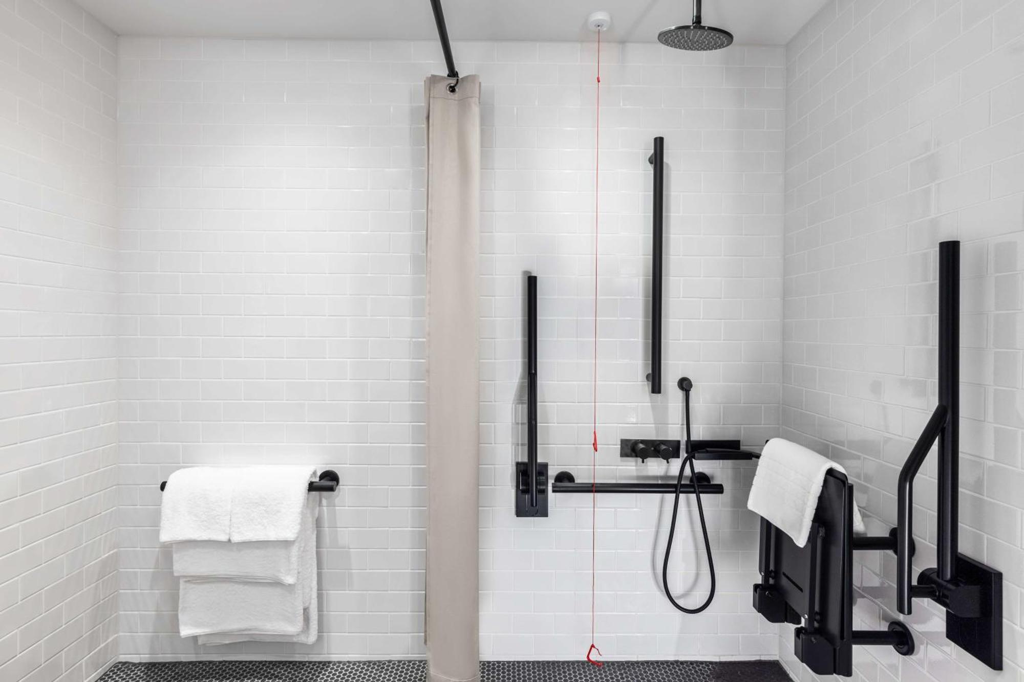King Room - Mobility Accessible
