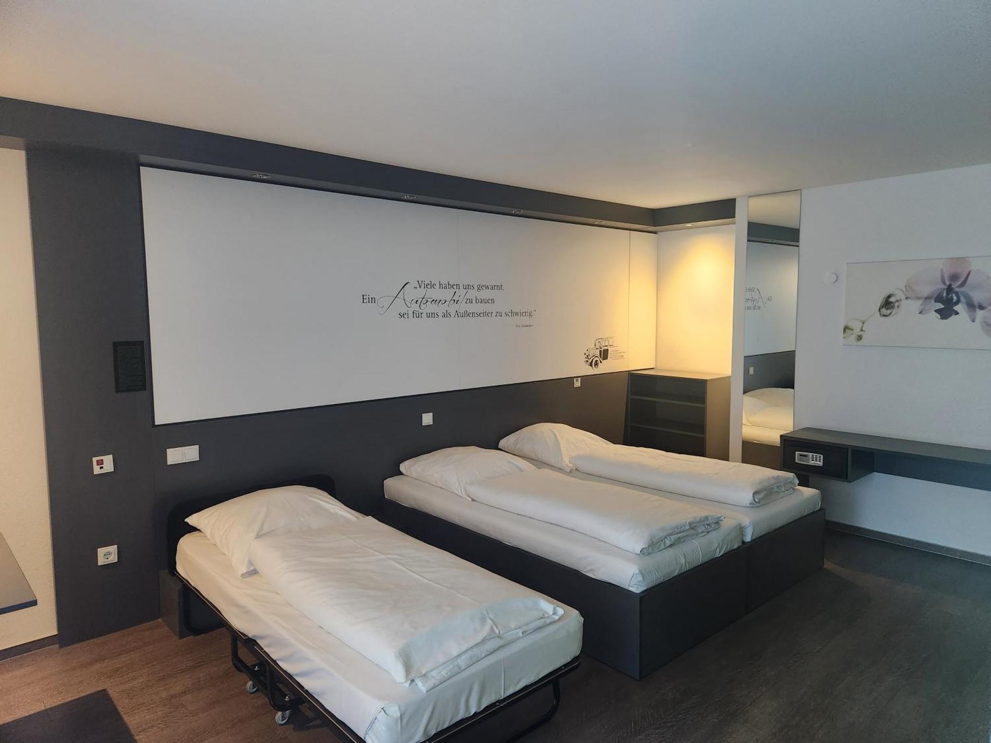 Triple Room,1548328837:JPEG